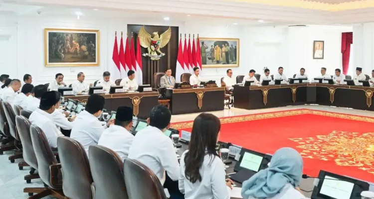 Kakistokrasi vs Rakyat: Ketika Kepemimpinan Diserahkan pada yang Tak Layak
