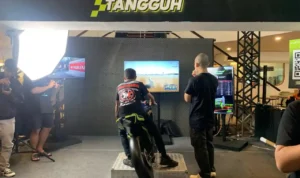 Ketika 4JAN6 Balap Tangguh Tiba di Makassar: Antara Simulator MotoGP dan Rumpi Desain yang Mewarnai Layar