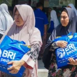 BRI Group Salurkan Ribuan Paket Sembako ke Masyarakat, Wujud Kepedulian yang Konsisten