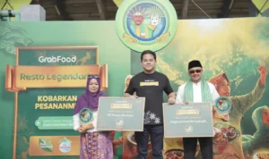 Apresiasi Tokoh dan Kuliner Legendaris Makassar, Grab Gelar Festival Legendaris GrabFood_11zon Apresiasi Tokoh dan Kuliner Legendaris Makassar, Grab Gelar Festival Legendaris GrabFood