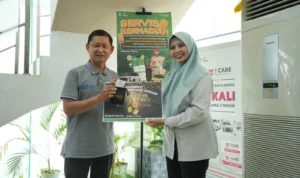 Beli Toyota Berhadiah iPhone 15, Servis di Bengkel Resmi Kalla Toyota Berhadiah Emas