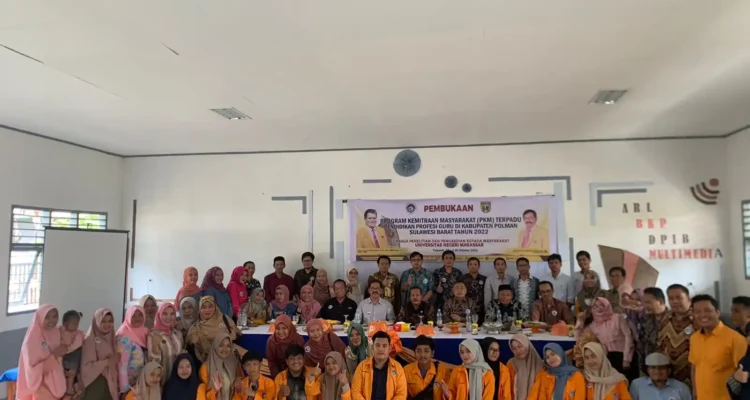 Dosen UNM Latih Guru Buat Buku Ajar di Polewali Mandar, Semangat Literasi dari Sulawesi Barat